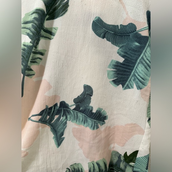 GENTLY USED NLW Tank Top Tunic Tropical Vacation Palm Leaves Size Large - Picture 7 of 7